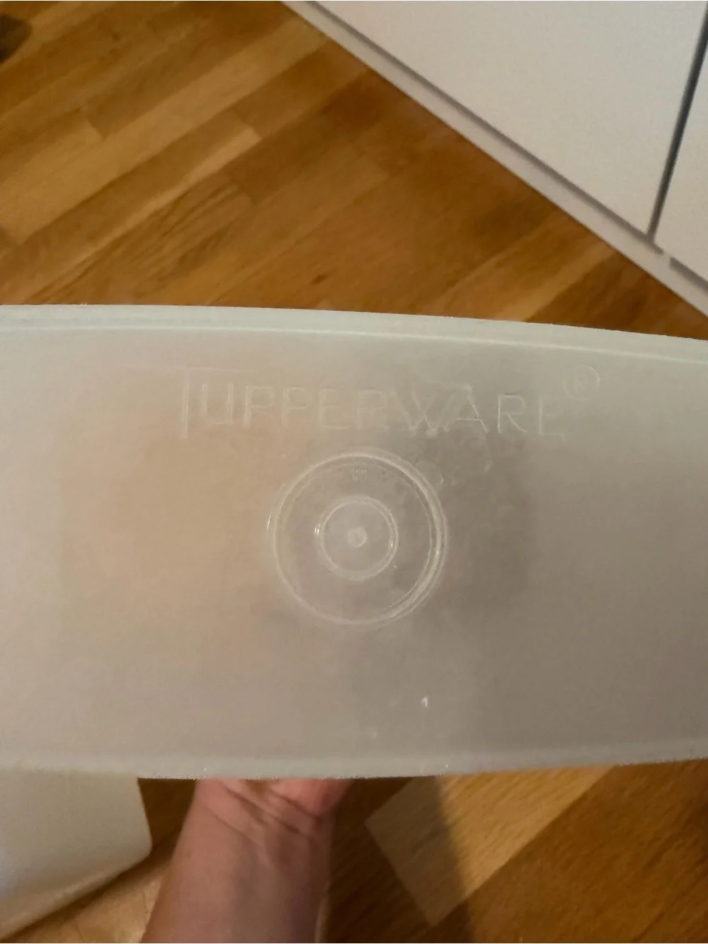Set of two Tupperware cereal containers blue and tan lids